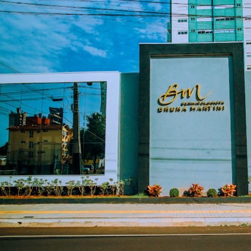 Botox, preenchimento e rejuvenescimento facial com resultados naturais e segurança médica em Foz do Iguaçu.